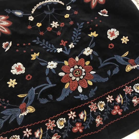 Black Embroidered flower Print Corduroy Mini Skirt - Picture 4 of 8